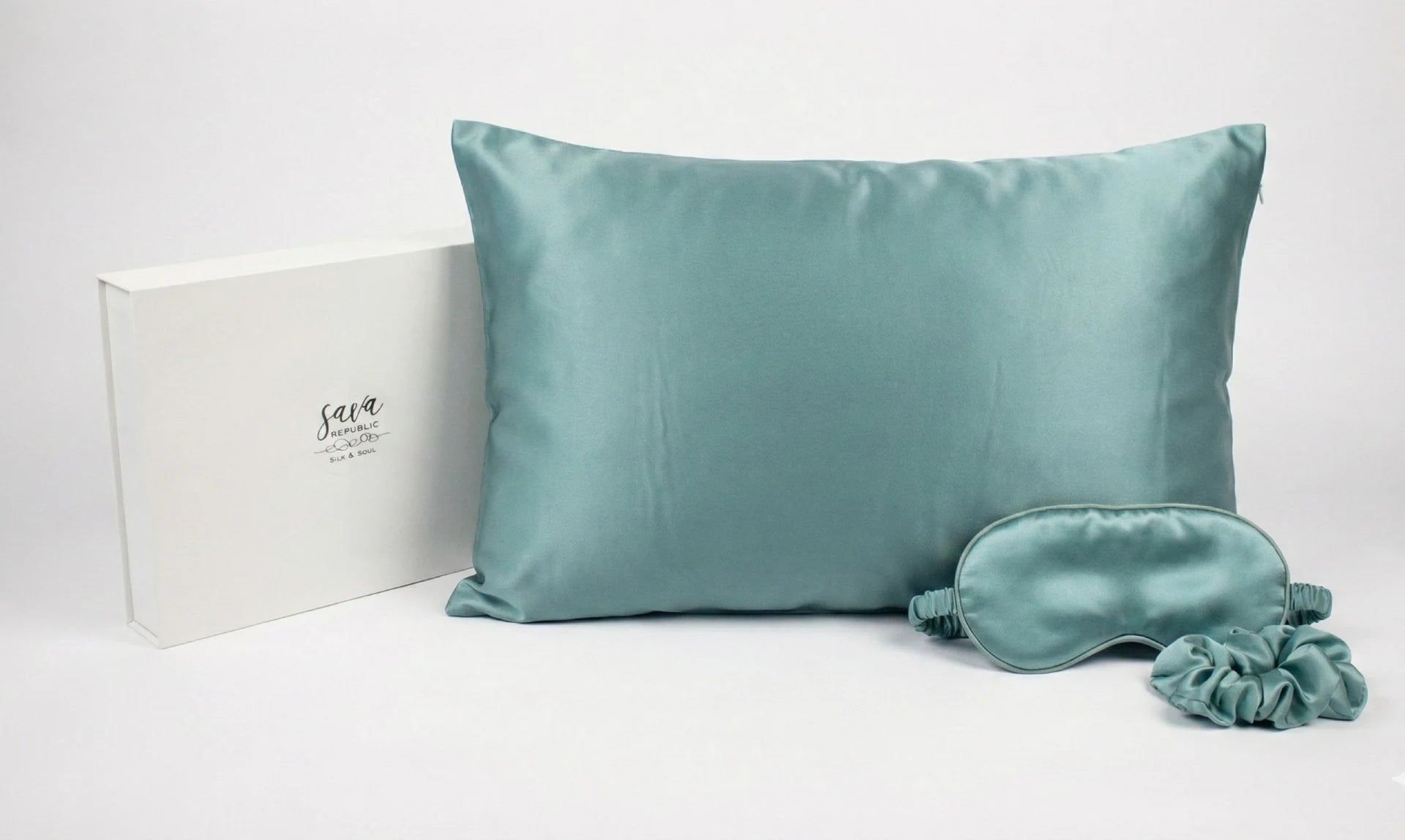 The Classic Gift Set