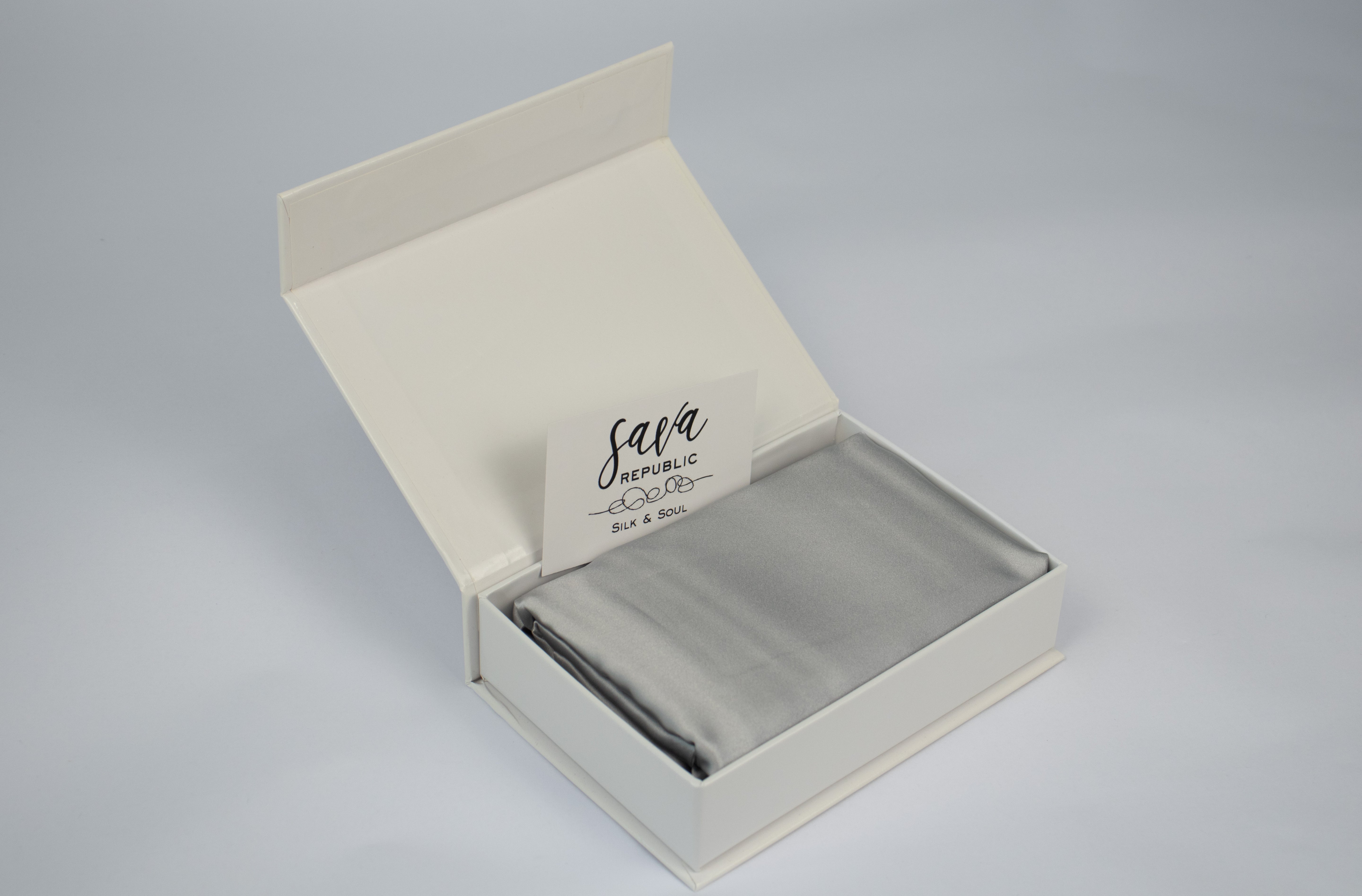 Silk Pillowcase Silver