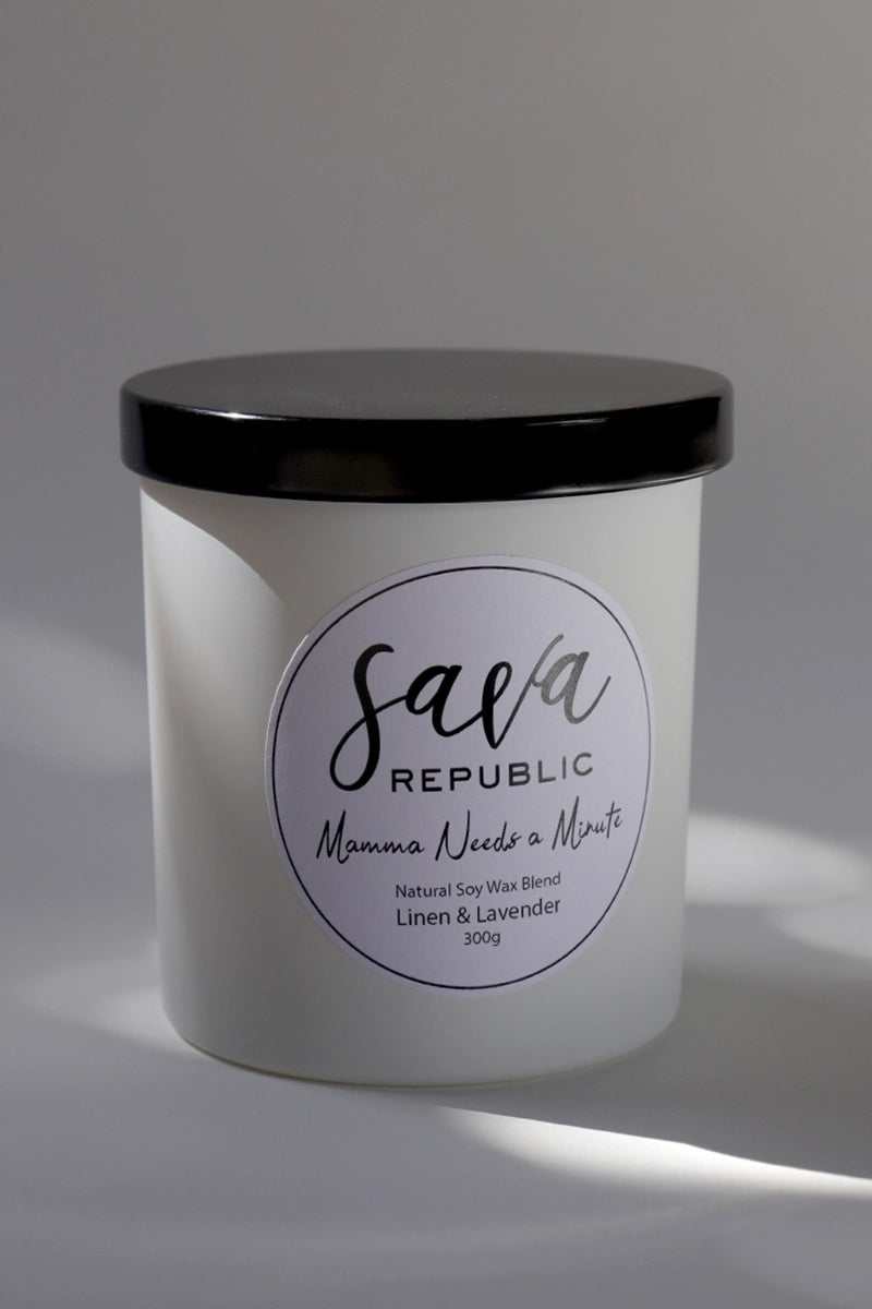 Mamma Needs a Minute – Soy Wax Candle